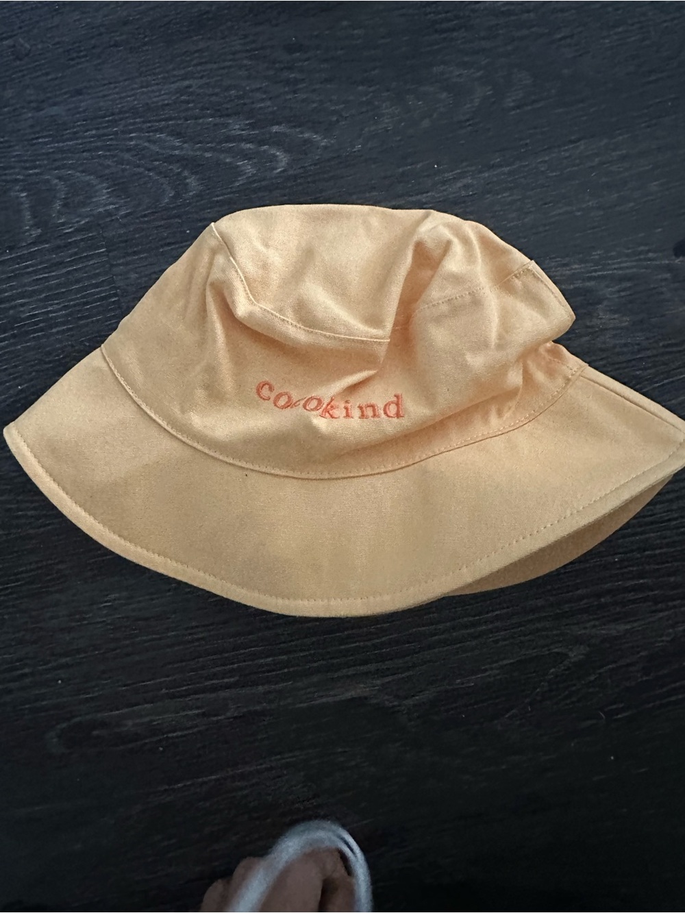 NWT Cocokind Wear Spf bucket hat